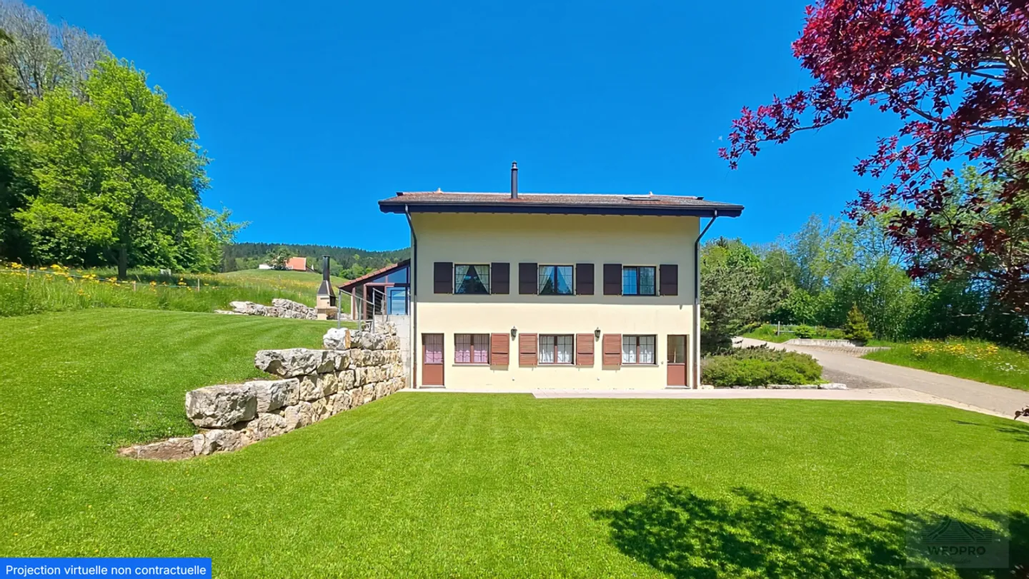 Proprietà eccezionale con potenziale unico - Tra Lago e Prealpi - Foto 1 di 13