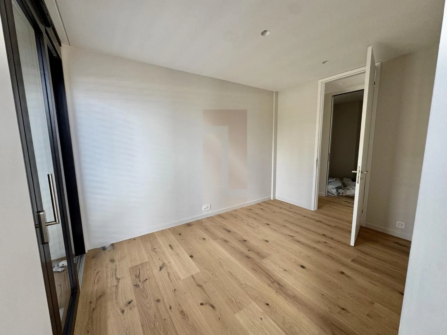 Wunderschöne neue zeitgenössische Villa - Foto 7 von 13