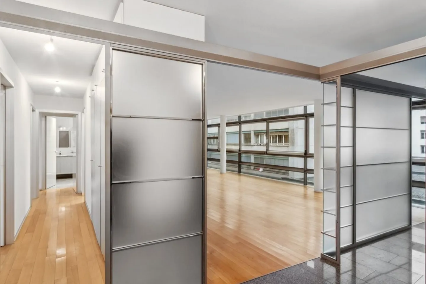 Bellissimo appartamento a due passi dal Lago di Ginevra - Foto 5 di 6