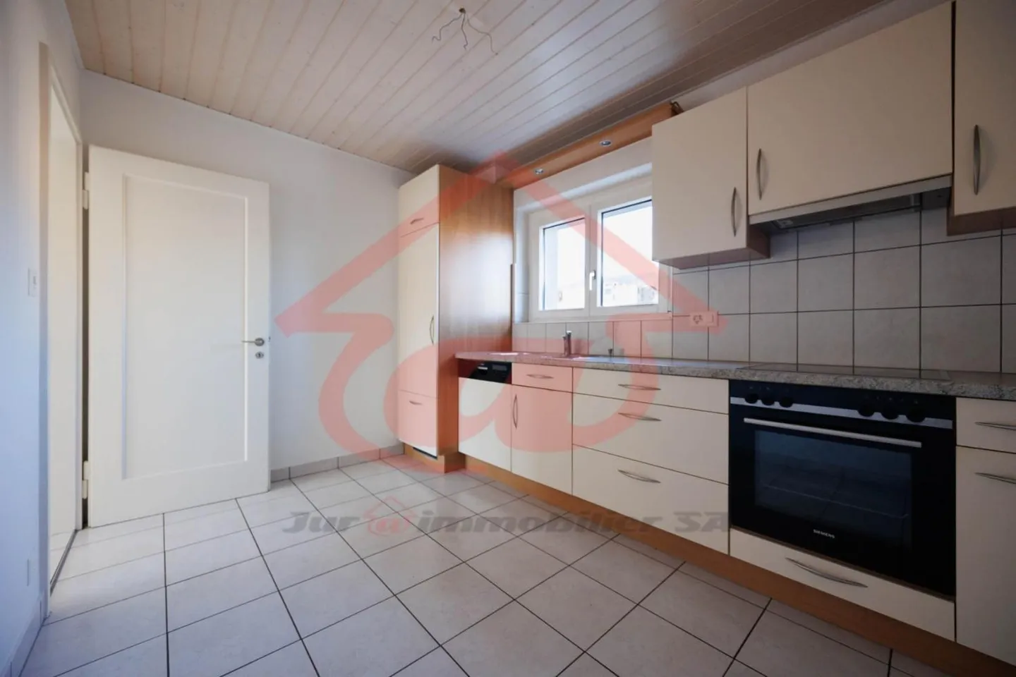 4-room apartment - Photo 1 of 18