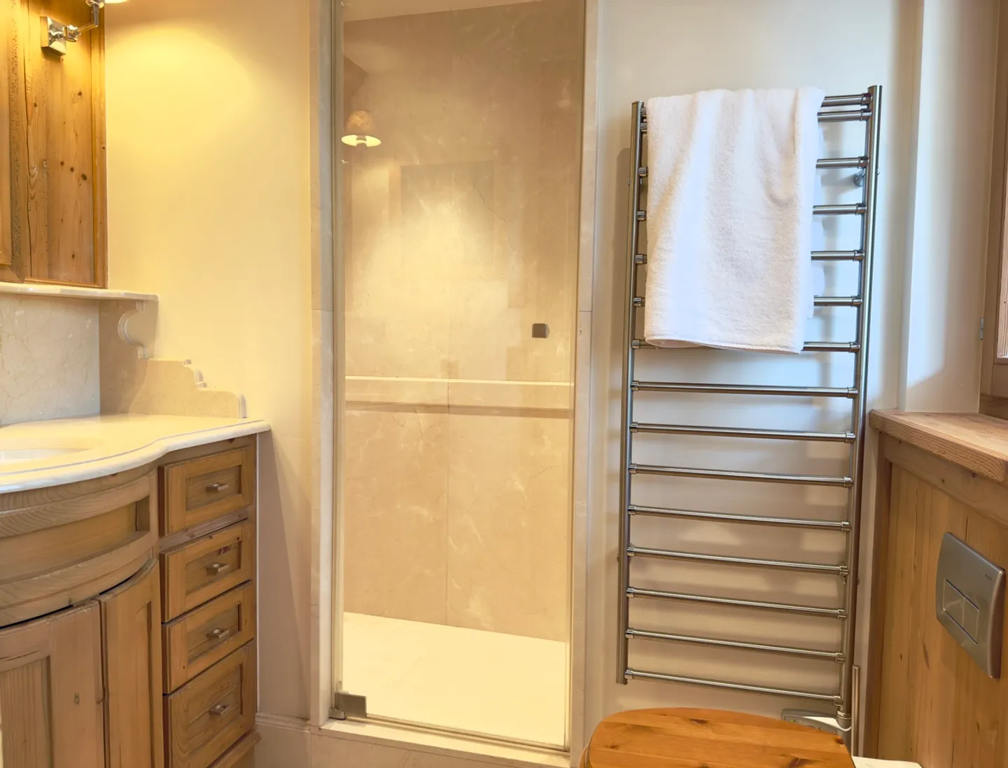 Apartment for rent - Photo 8 of 18