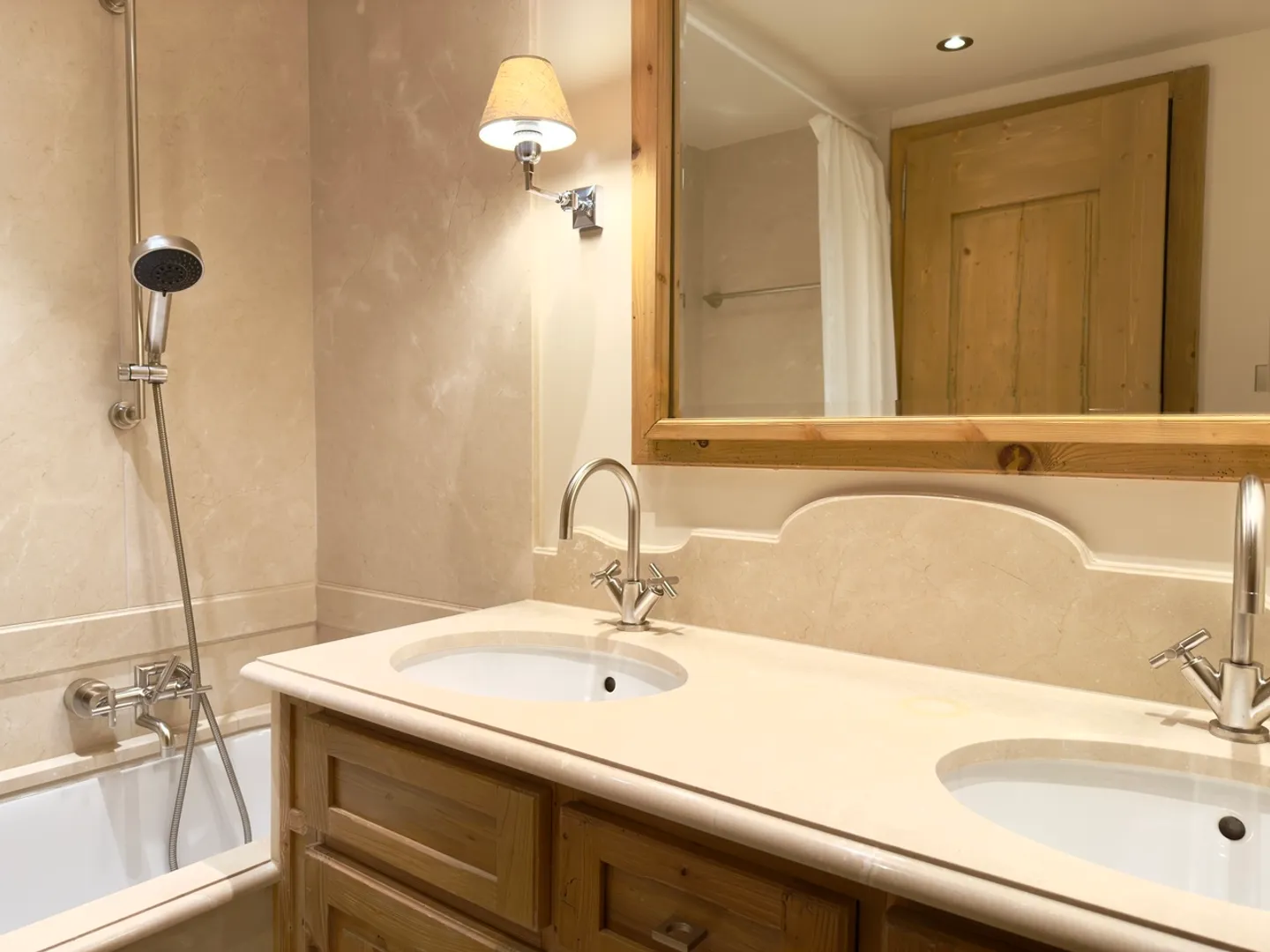 Apartment for rent - Photo 11 of 18