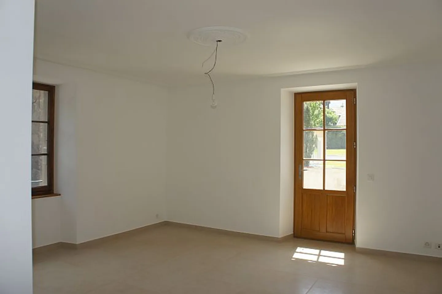 Casa - Foto 4 di 10
