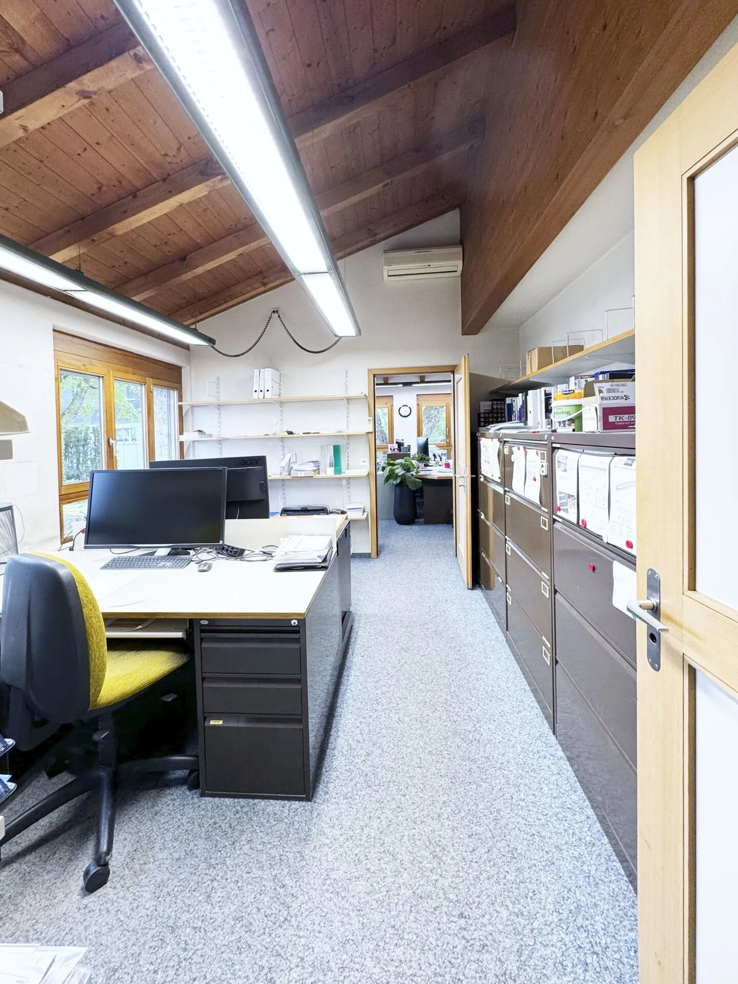 Office Spaces - Photo 7 of 20