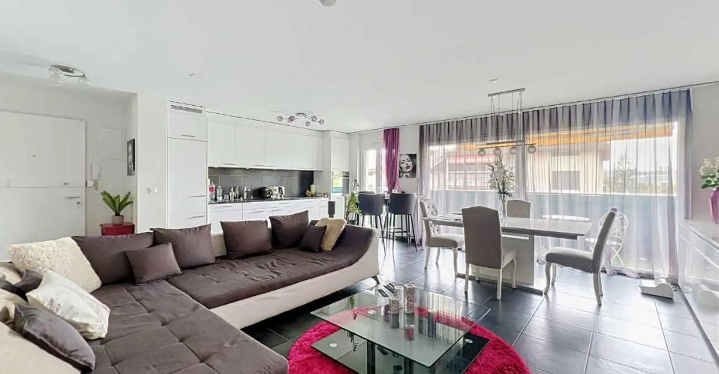 4.5-room apartment with balcony - Photo 1 of 6