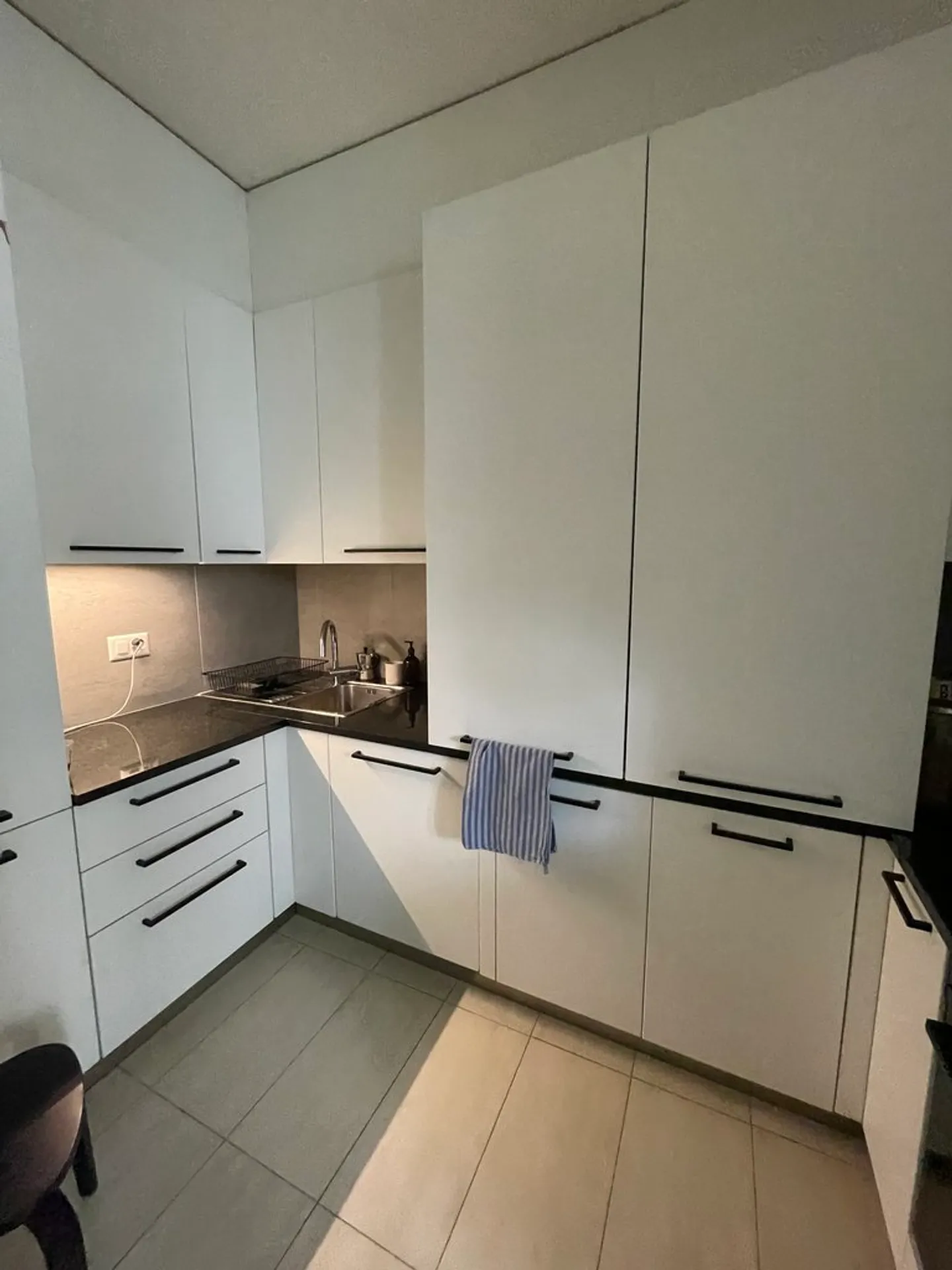 Appartement Charmant à Lausanne - Photo 4 sur 12