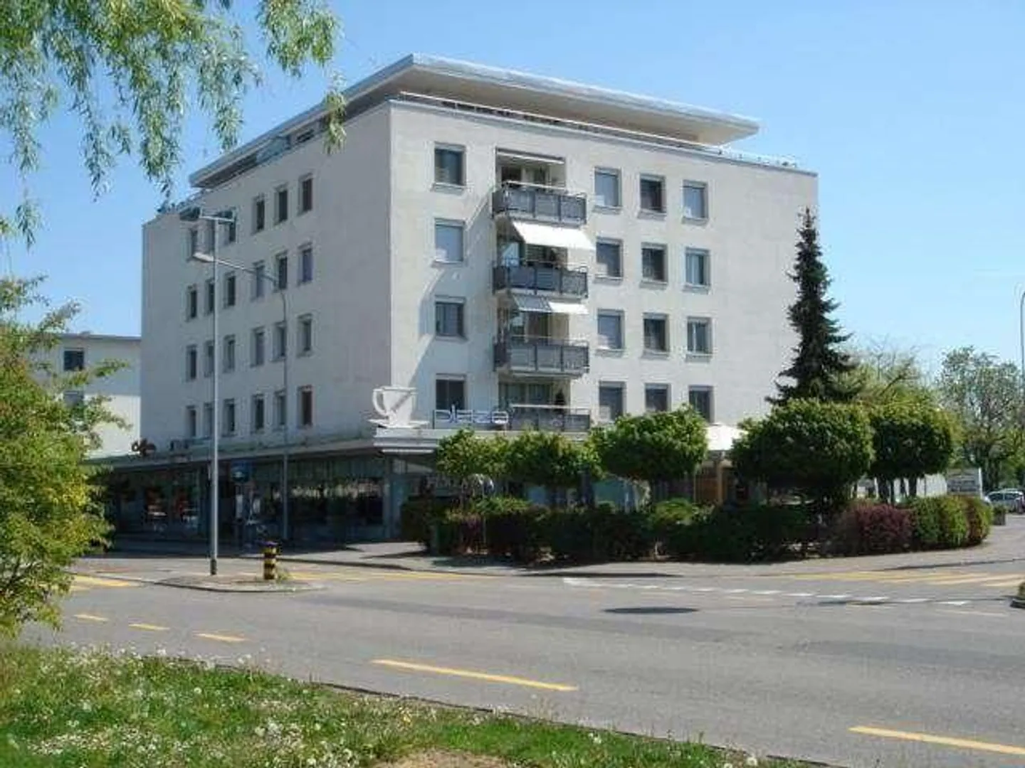 Gemütliche 2-Zimmer-Wohnung in Dübendorf - Foto 1 von 8