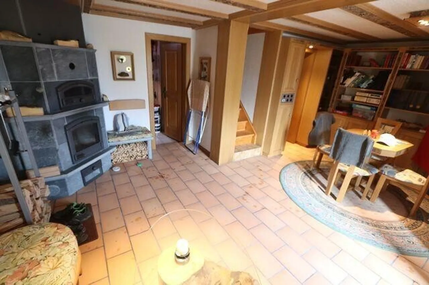 Rustique de 3 1/2 pièces dans un emplacement calme et ensoleillé - Photo 3 sur 13