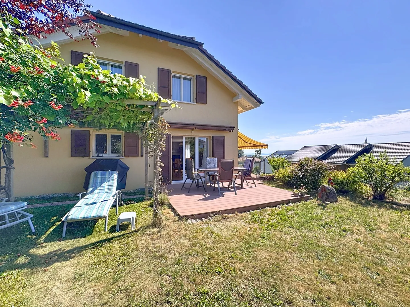 Casa indipendente 6.5 locali con giardino e terrazze - Foto 1 di 23
