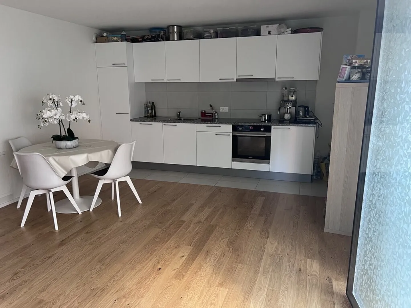 Appartement Charmant Proche Centre - Photo 2 sur 3