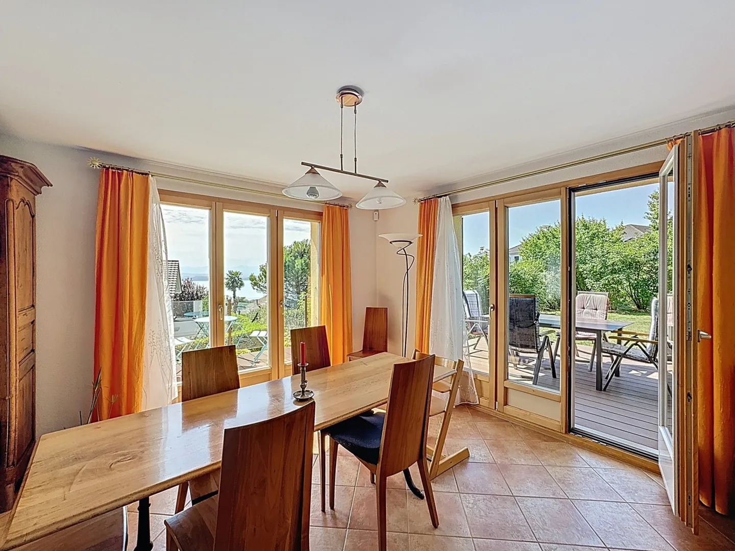 Casa indipendente 6.5 locali con giardino e terrazze - Foto 11 di 23