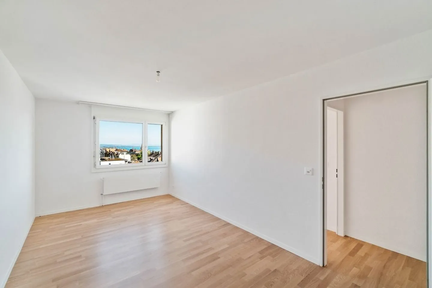 Geräumige Wohnung Nähe Stadtzentrum - Foto 4 von 8