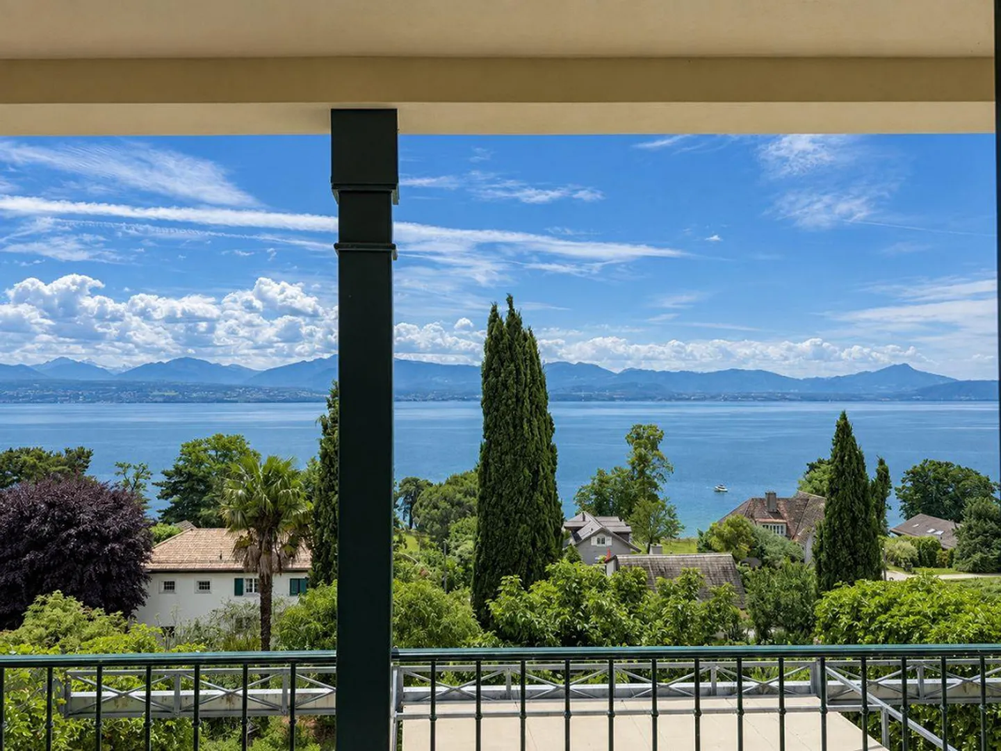 Buchillon - Renovated village house with panoramic view of the lake and mountains - Photo 7 of 7