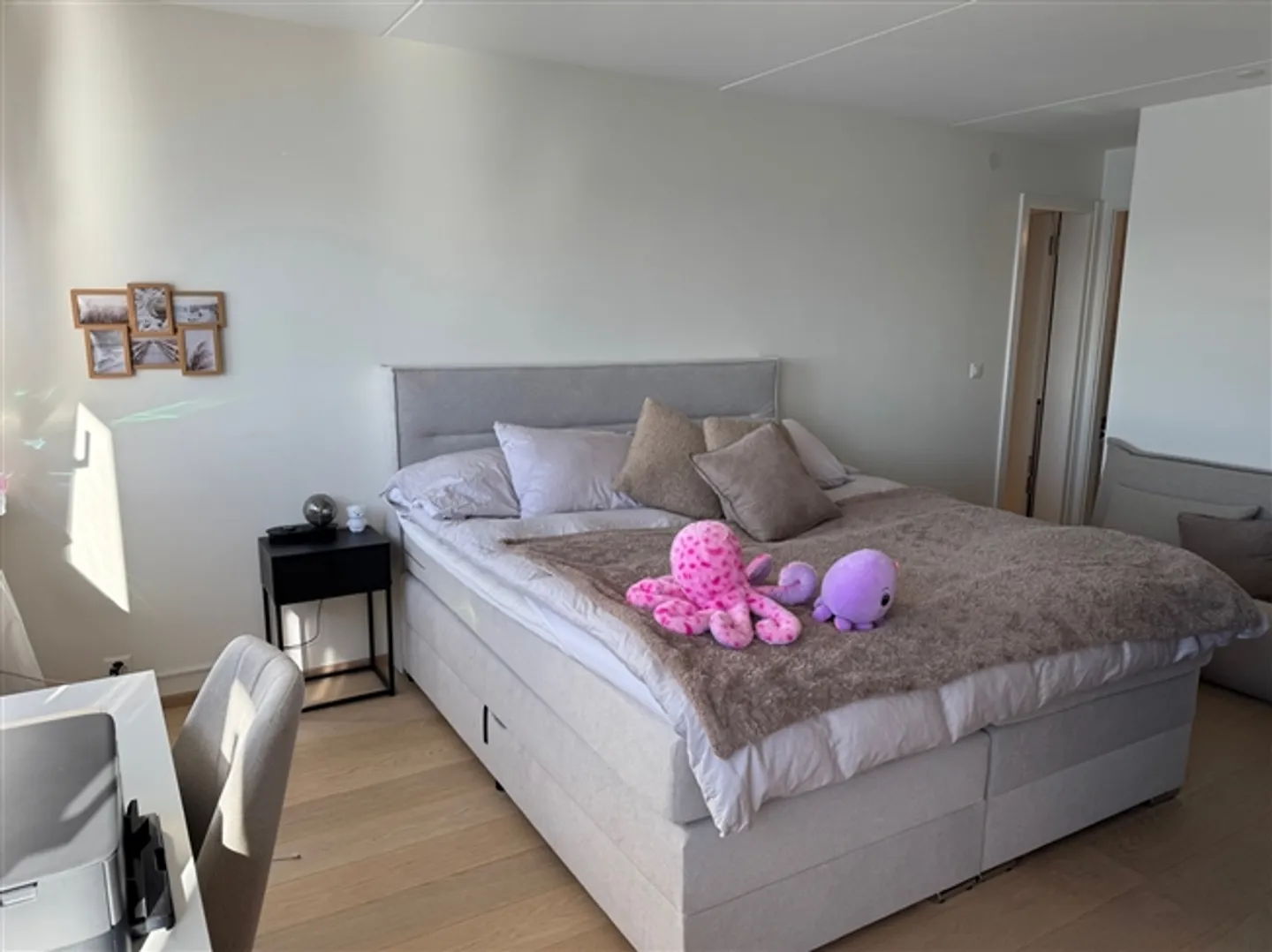 Penthouse - 2.5 Rooms - Private Parking - Montreux - Sole Agent - Photo 7 of 9