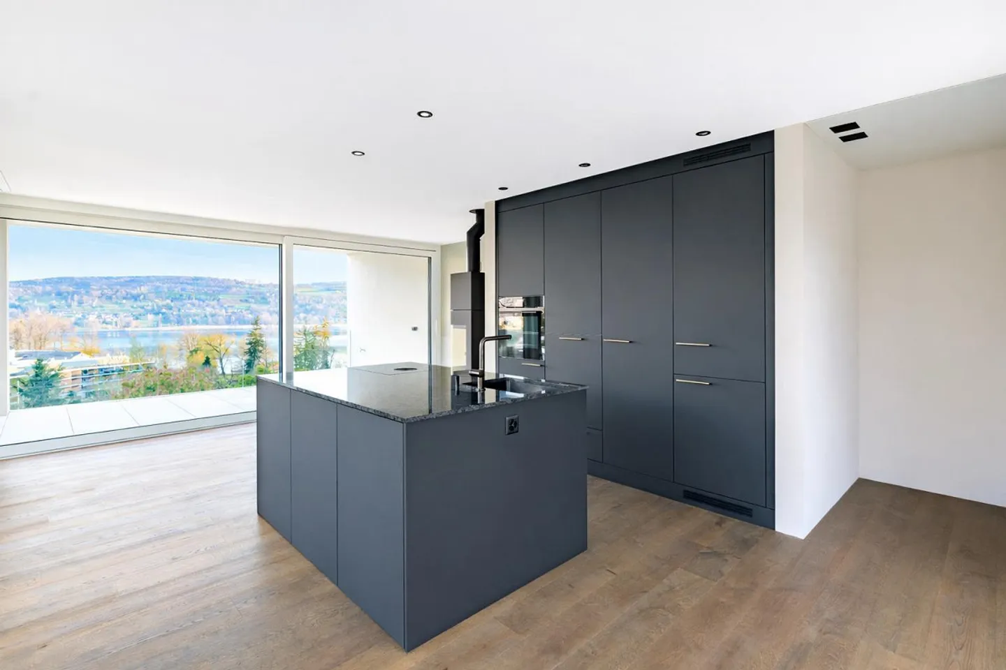 Semi-Detached House with a View of the Untersee - Photo 5 of 7
