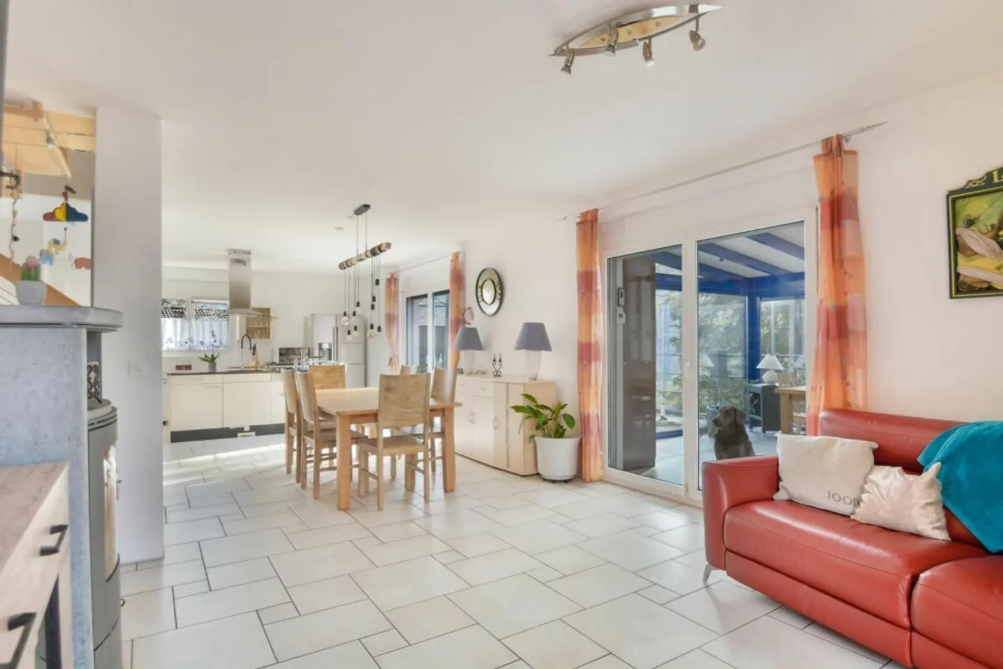 Detached 7.5 room villa in La Heutte - Photo 7 of 11