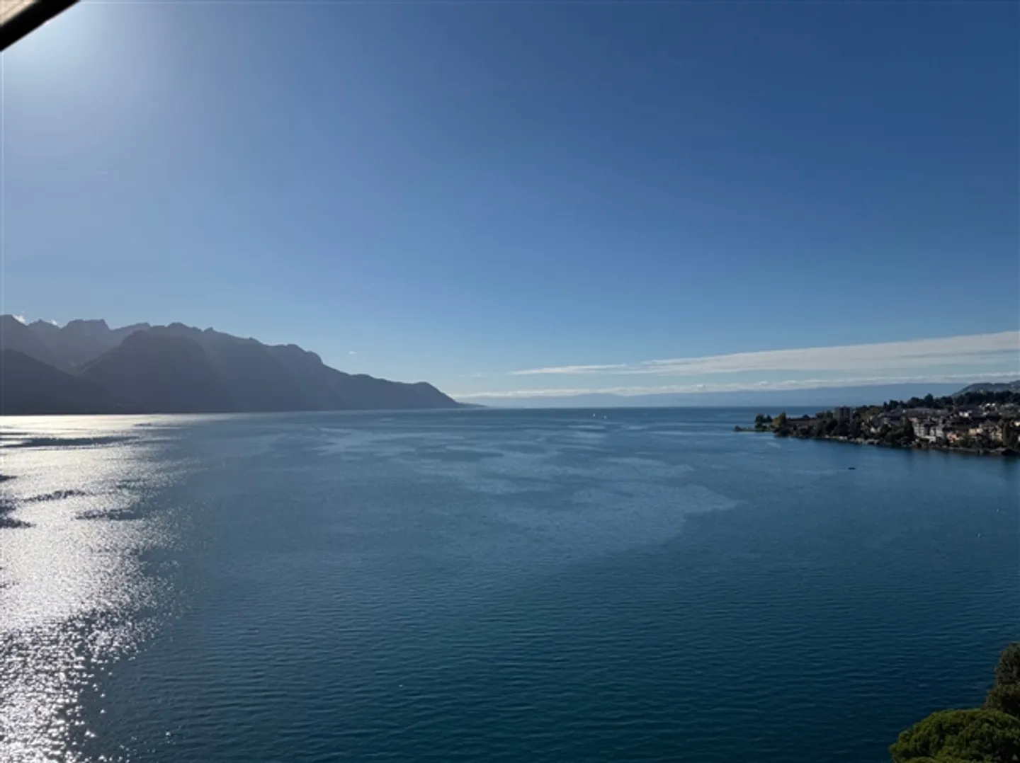 Penthouse - 2.5 Rooms - Private Parking - Montreux - Sole Agent - Photo 2 of 9