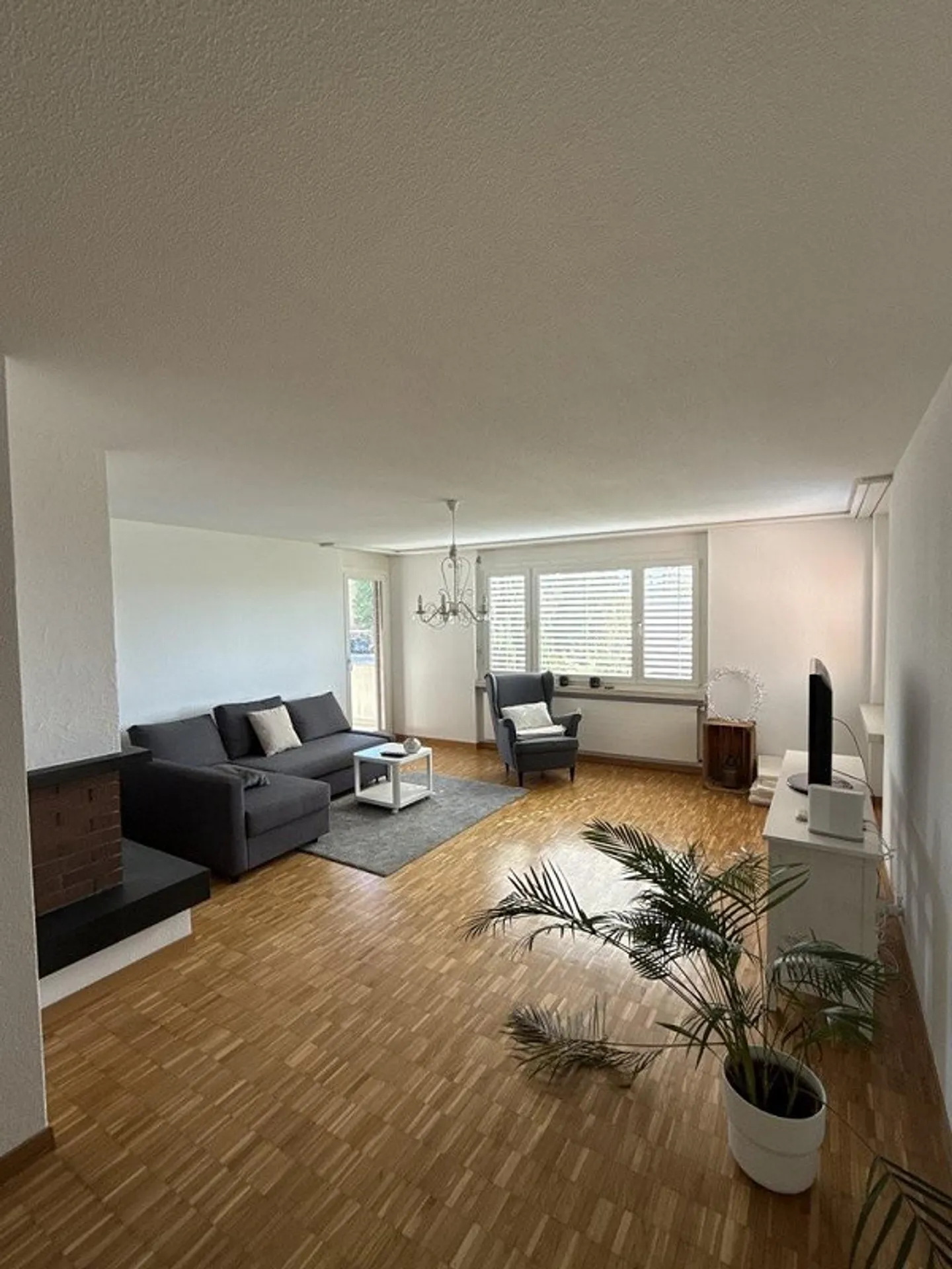 Appartamento moderno di 4,5 locali in affitto a Kloten - Foto 2 di 10