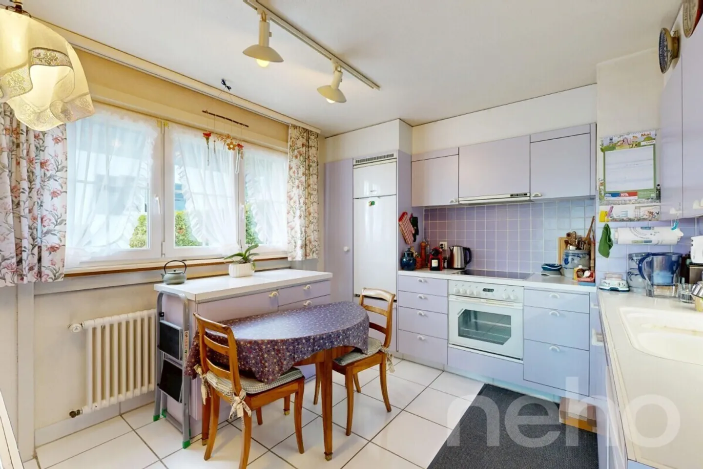 Geräumige Villa mit Aussicht - Foto 7 von 13