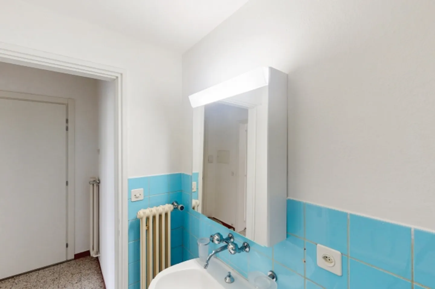 A corner of tranquility near the center - Photo 7 of 8