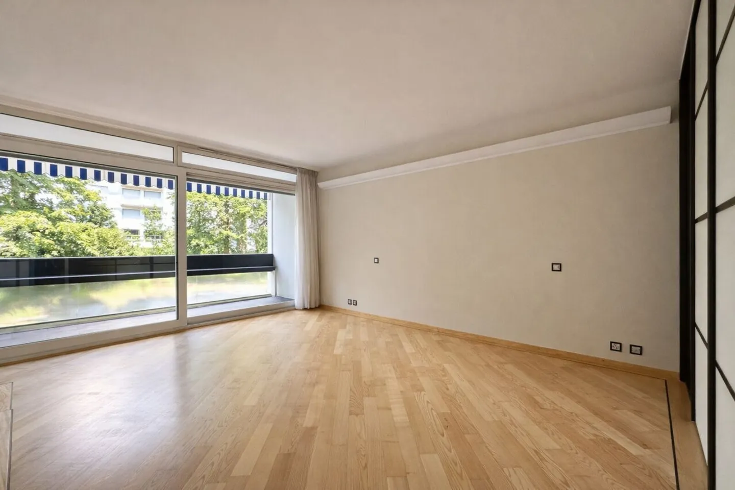 Prachtvolle Wohnung mit Pool - Foto 4 von 10