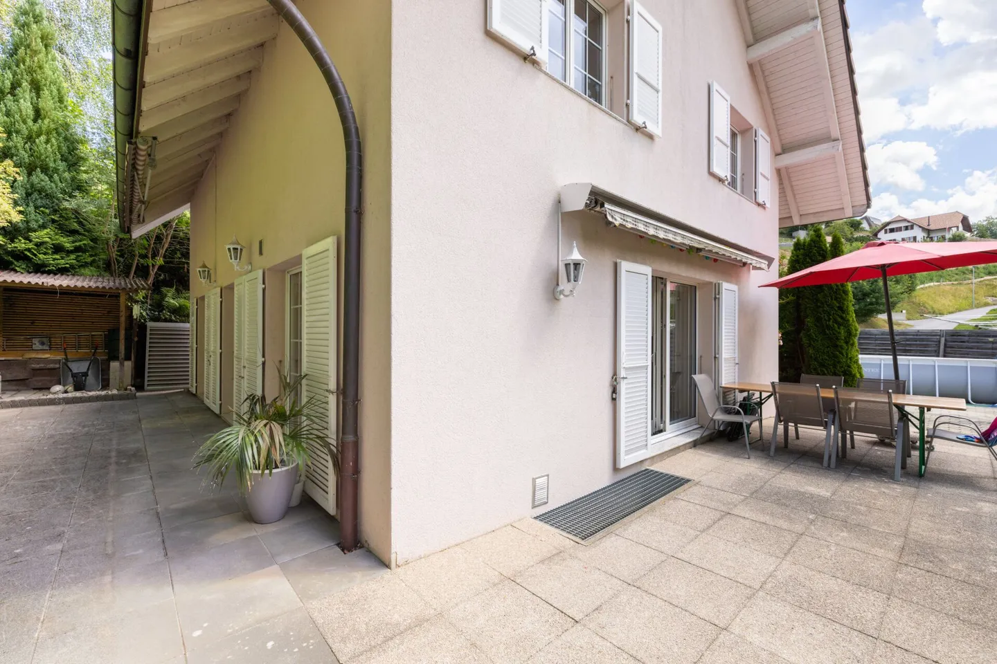 6.5 Room Single Family House with Large Space in Plasselb - Photo 13 of 13