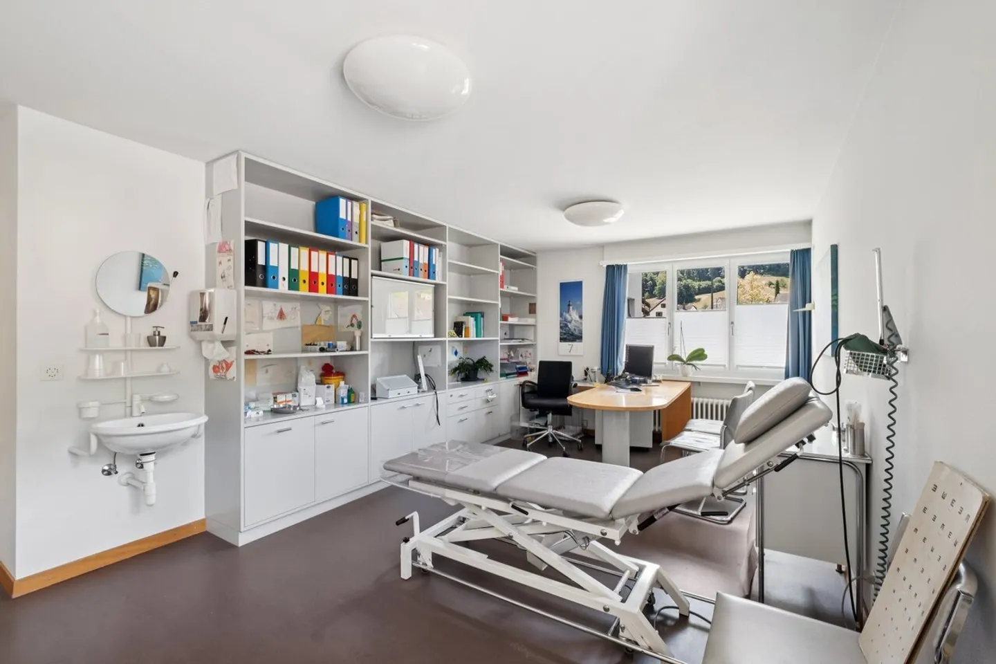 Rented Practice with Apartment - Photo 2 of 6