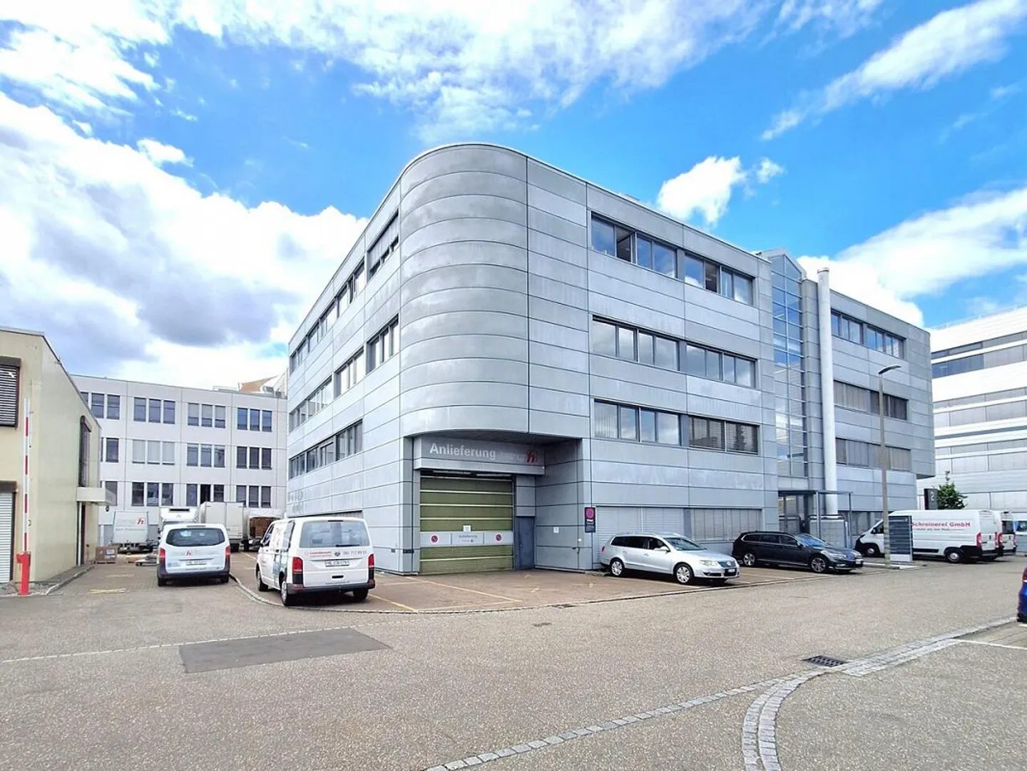 Office and commercial property with expansion potential in Kägen - Photo 1 of 14