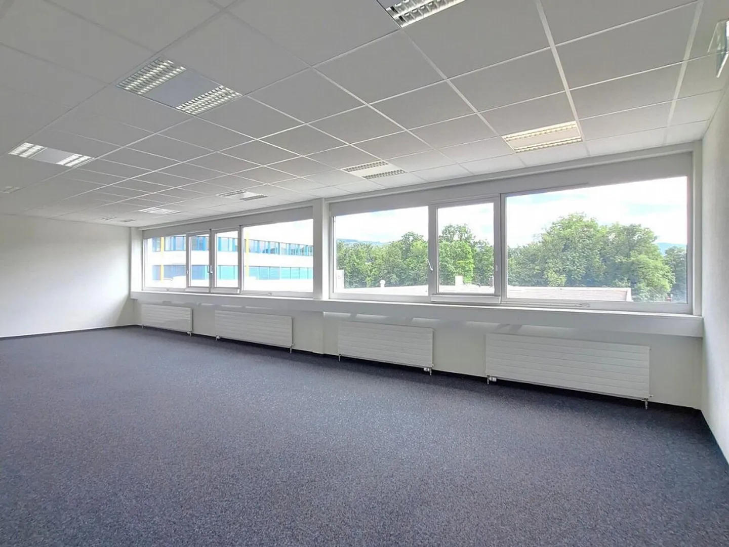 Office and commercial property with expansion potential in Kägen - Photo 6 of 14