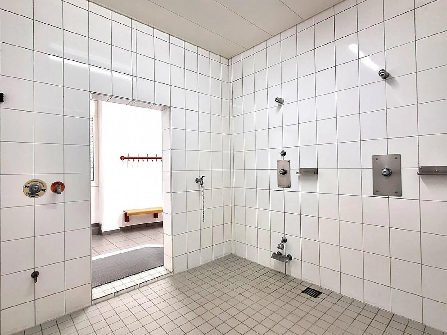 Office and commercial property with expansion potential in Kägen - Photo 10 of 14