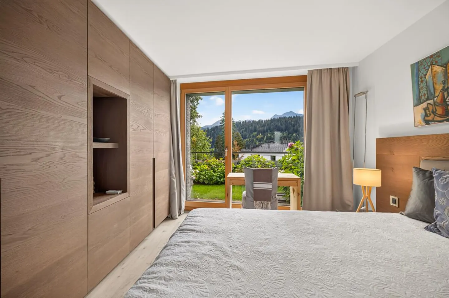 Flims Waldhaus: Holiday apartment with protected patio and panoramic view - Photo 3 of 6