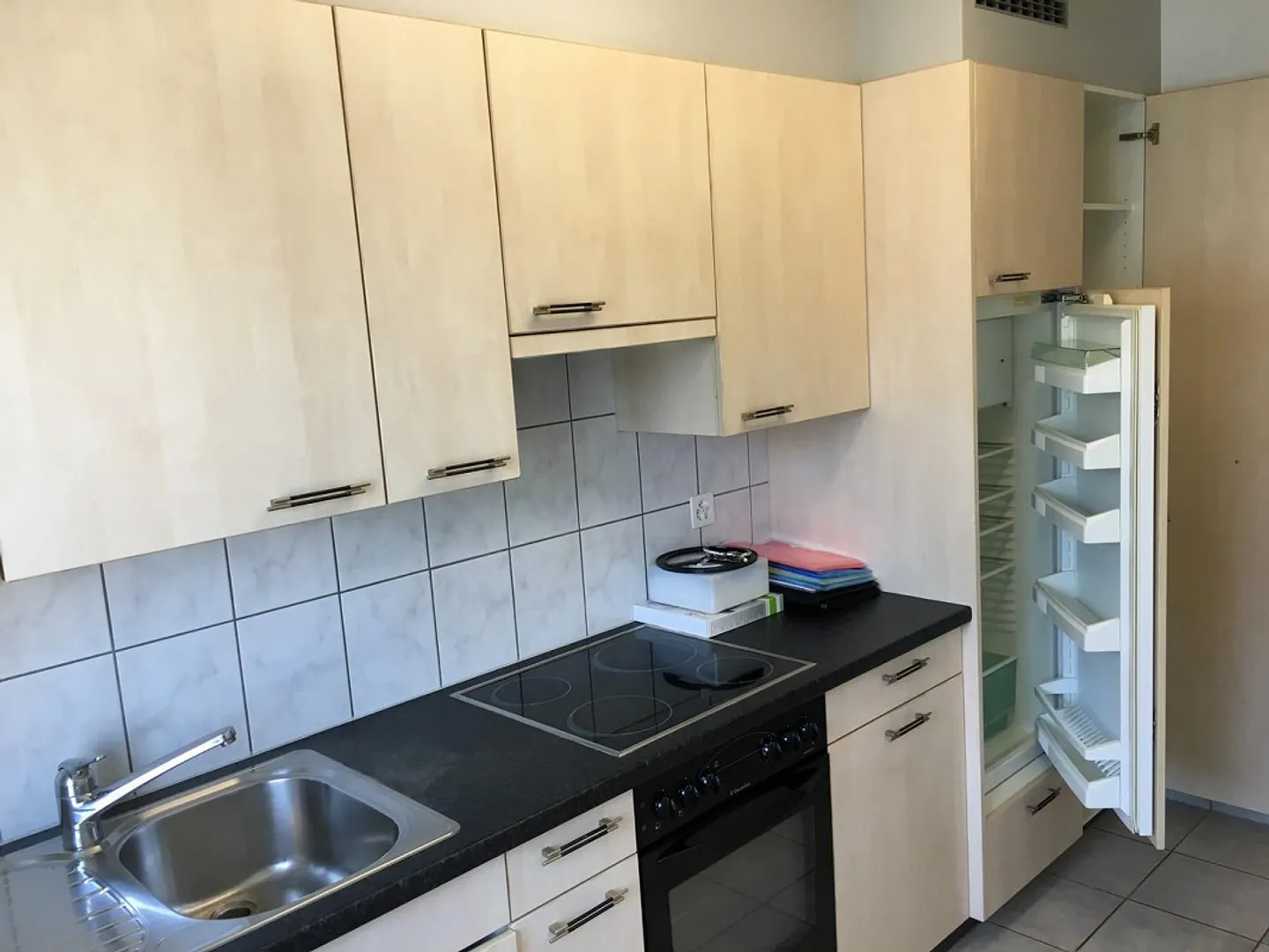 Bell'appartamento di 3.5 stanze di fronte a Coop Bäregg - Foto 6 di 19