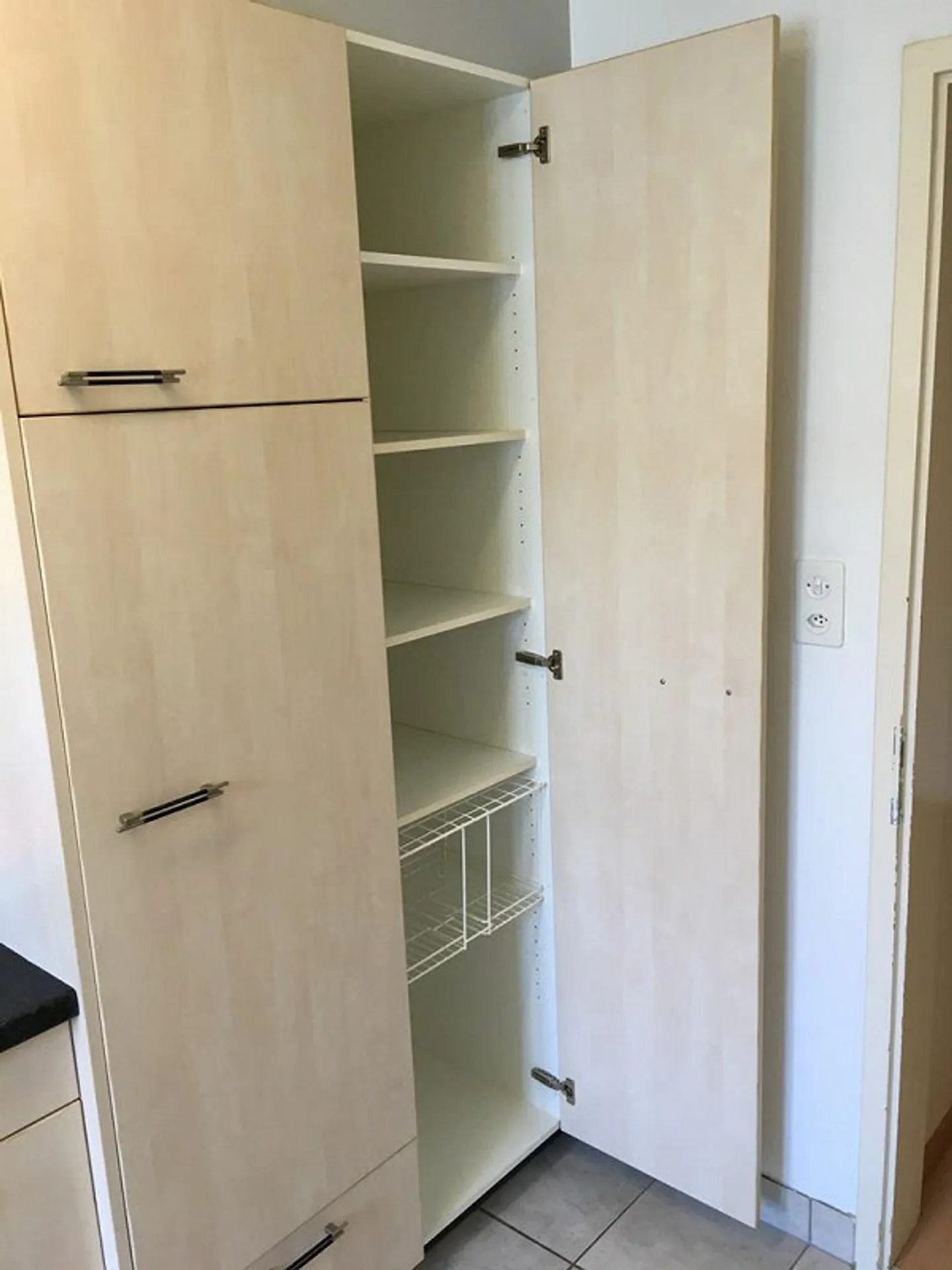 Bell'appartamento di 3.5 stanze di fronte a Coop Bäregg - Foto 7 di 19