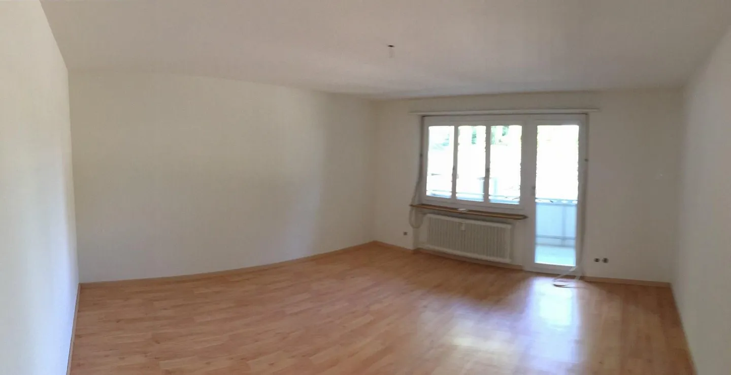 Bell'appartamento di 3.5 stanze di fronte a Coop Bäregg - Foto 8 di 19