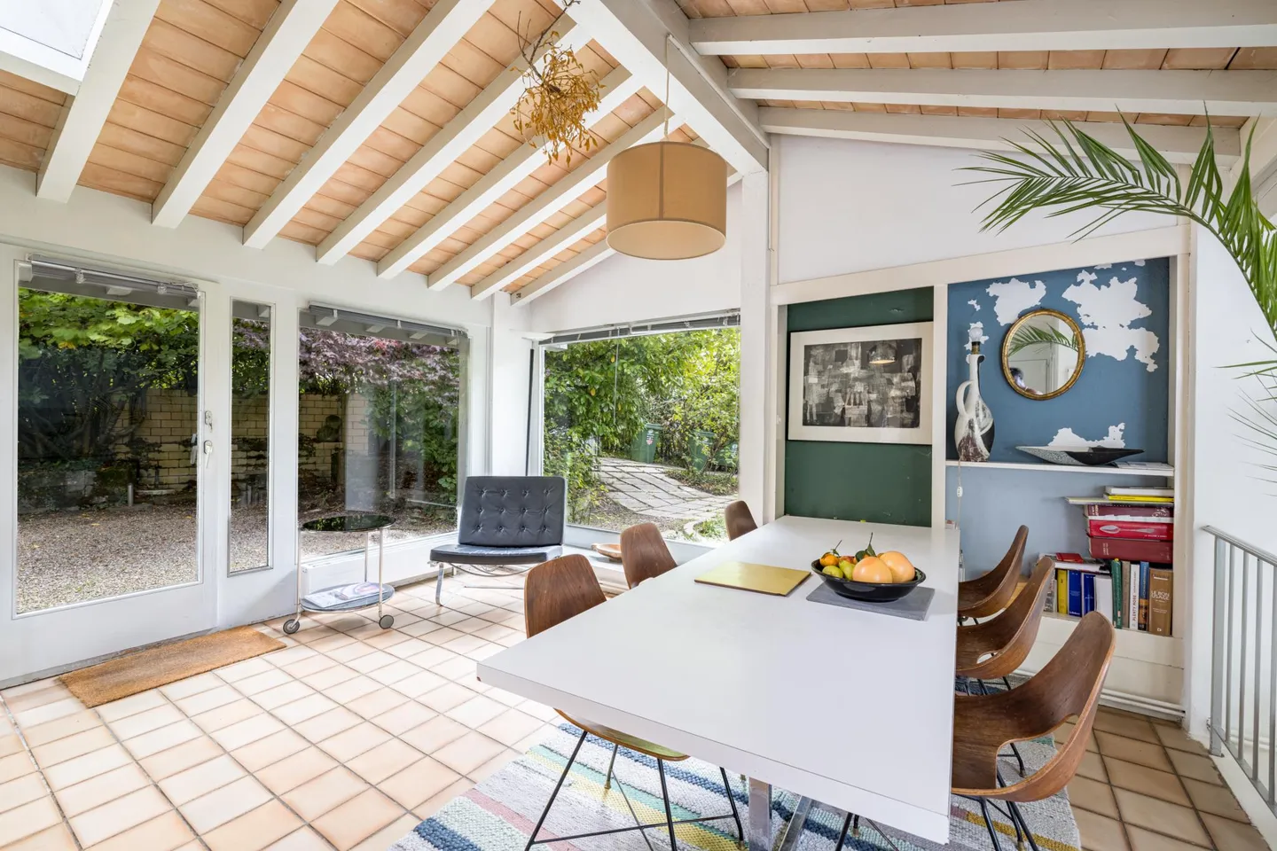 Exceptional! Corsier-Port house to renovate just steps from the lake. - Photo 2 of 16