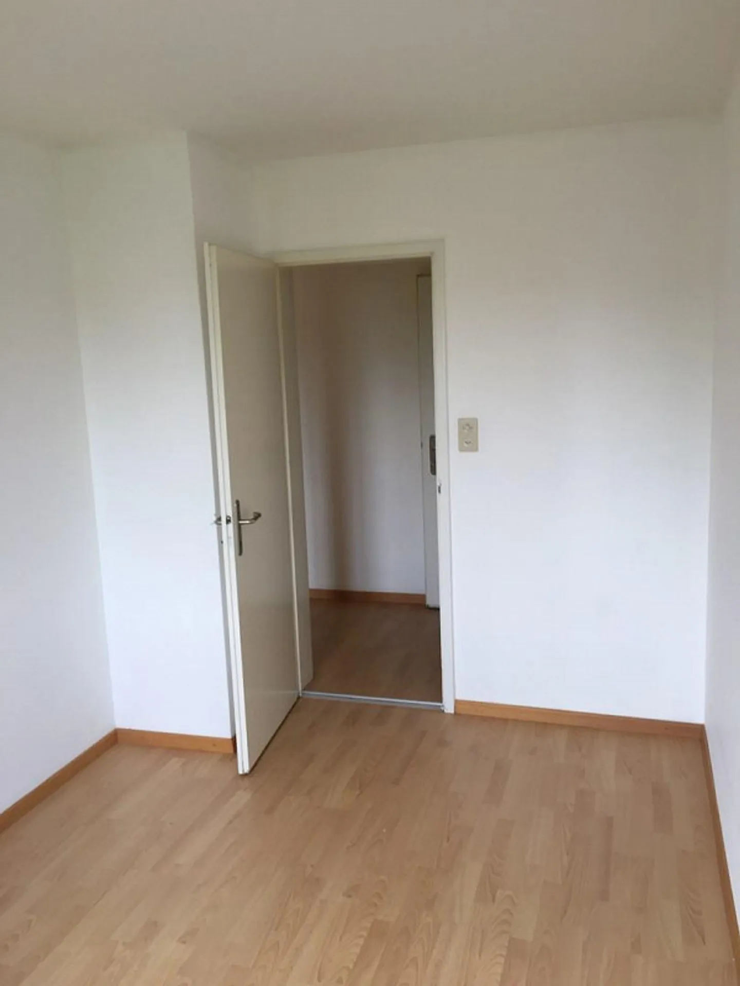 Bell'appartamento di 3.5 stanze di fronte a Coop Bäregg - Foto 14 di 19