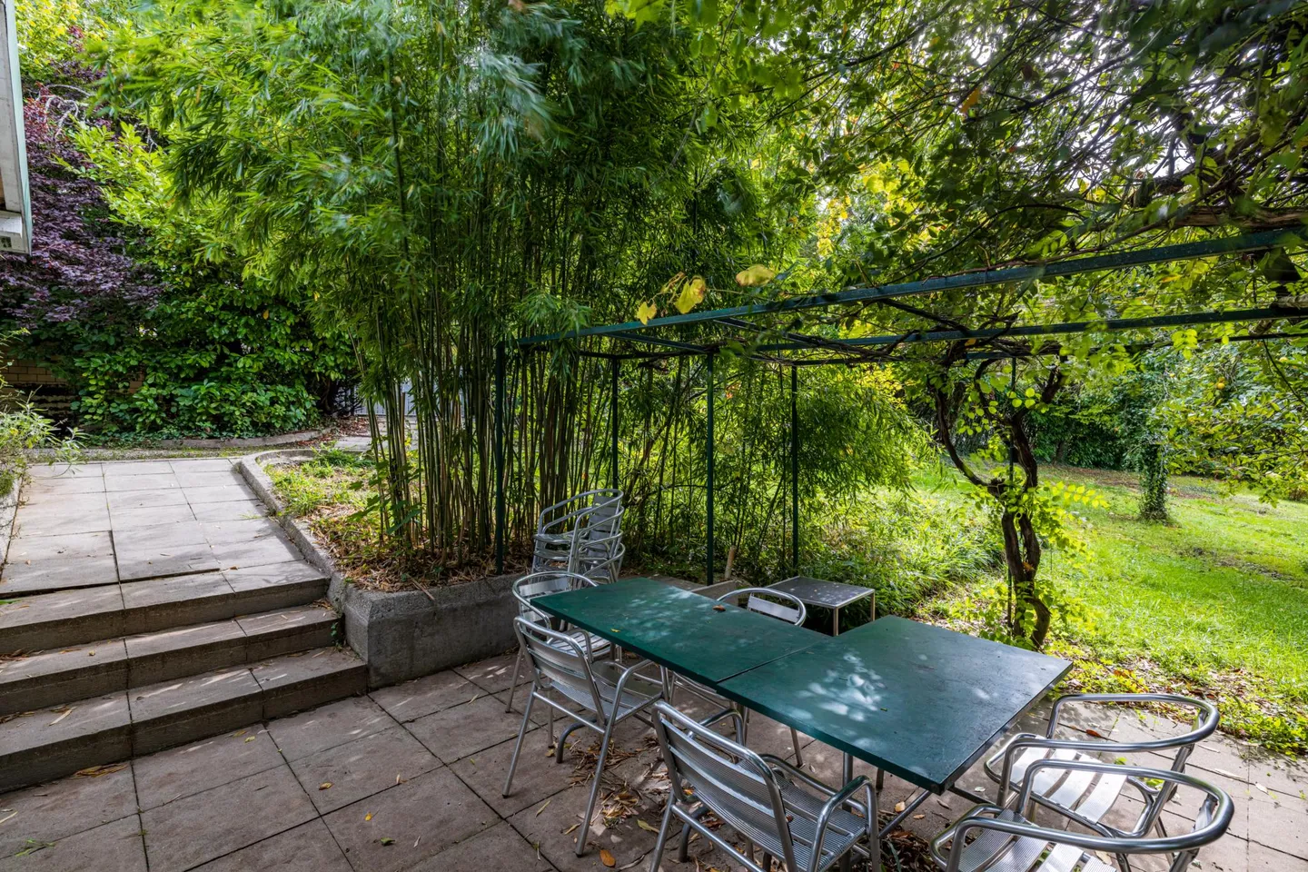 Exceptional! Corsier-Port house to renovate just steps from the lake. - Photo 15 of 16
