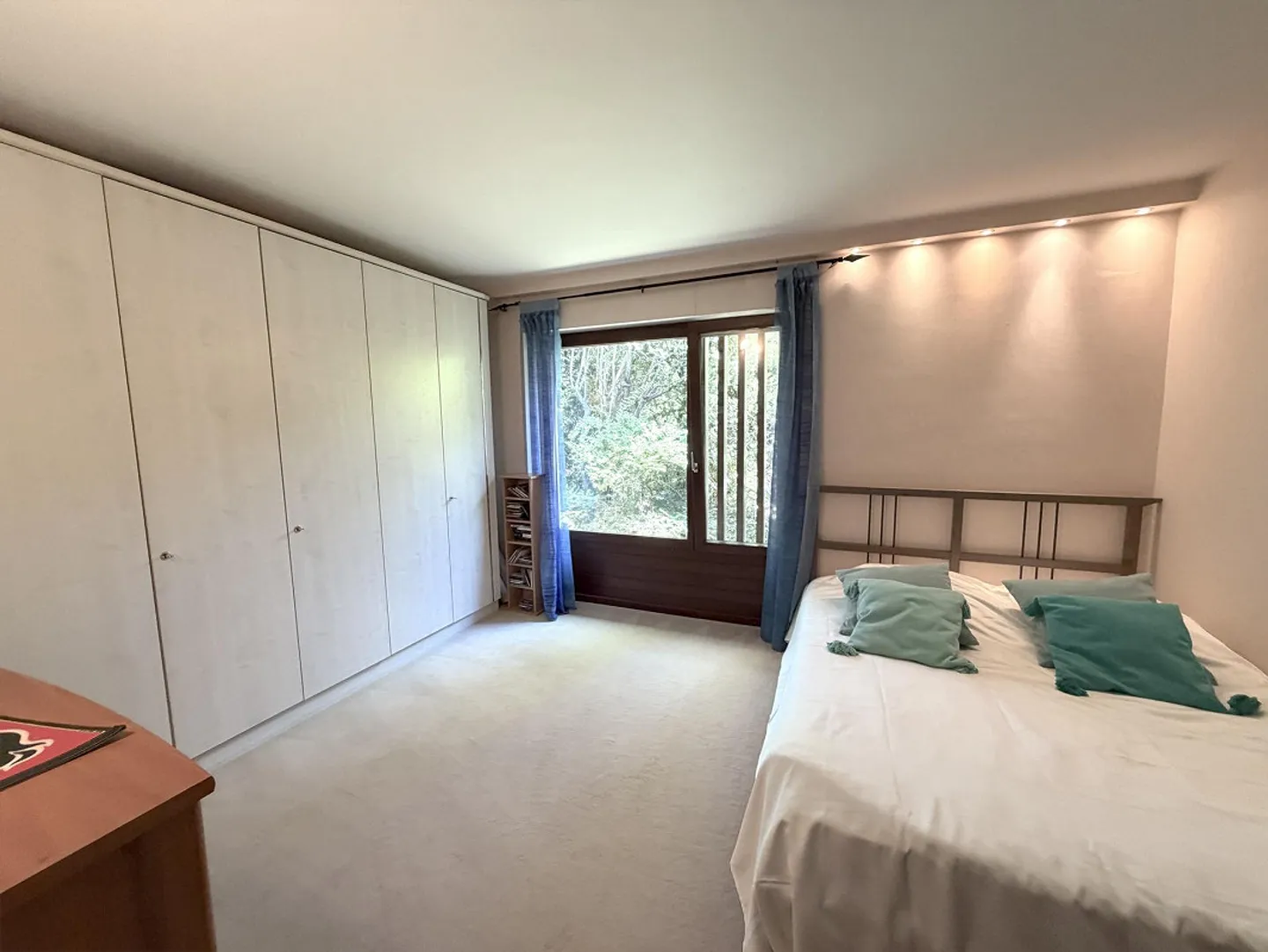 Binningen: Spacious 6.5 Room Villa with Winter Garden and Indoor Pool - Photo 13 of 14