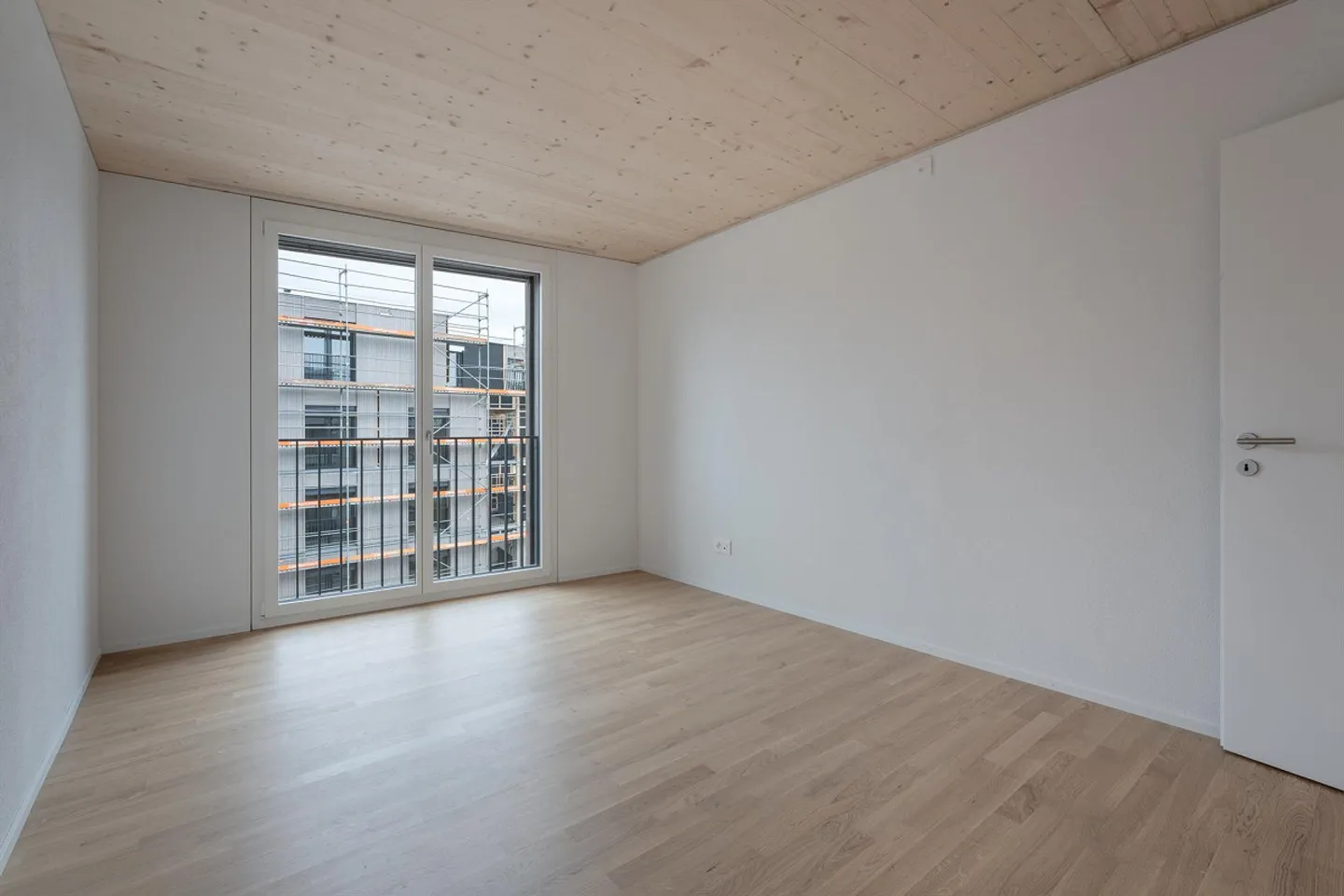 Moderne Wohnung am Greifensee - Foto 4 von 8