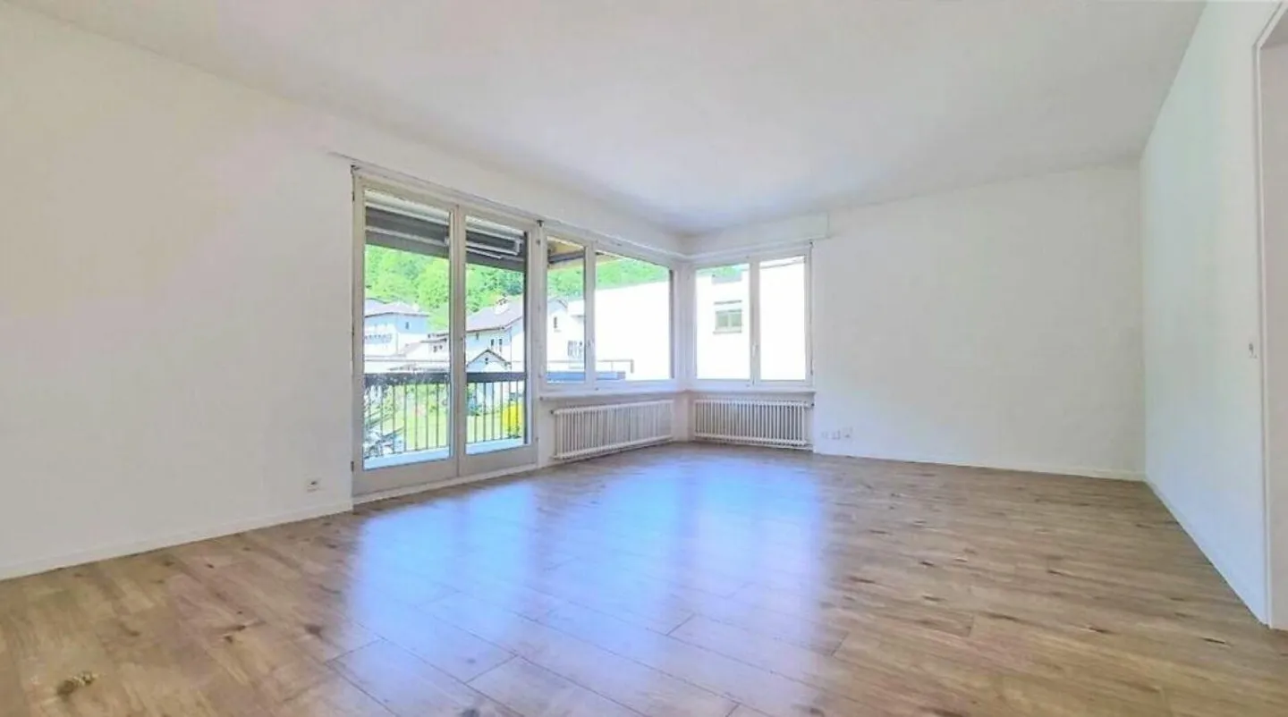 Appartamento 3.5 locali rinnovato a Losone - Foto 3 di 7