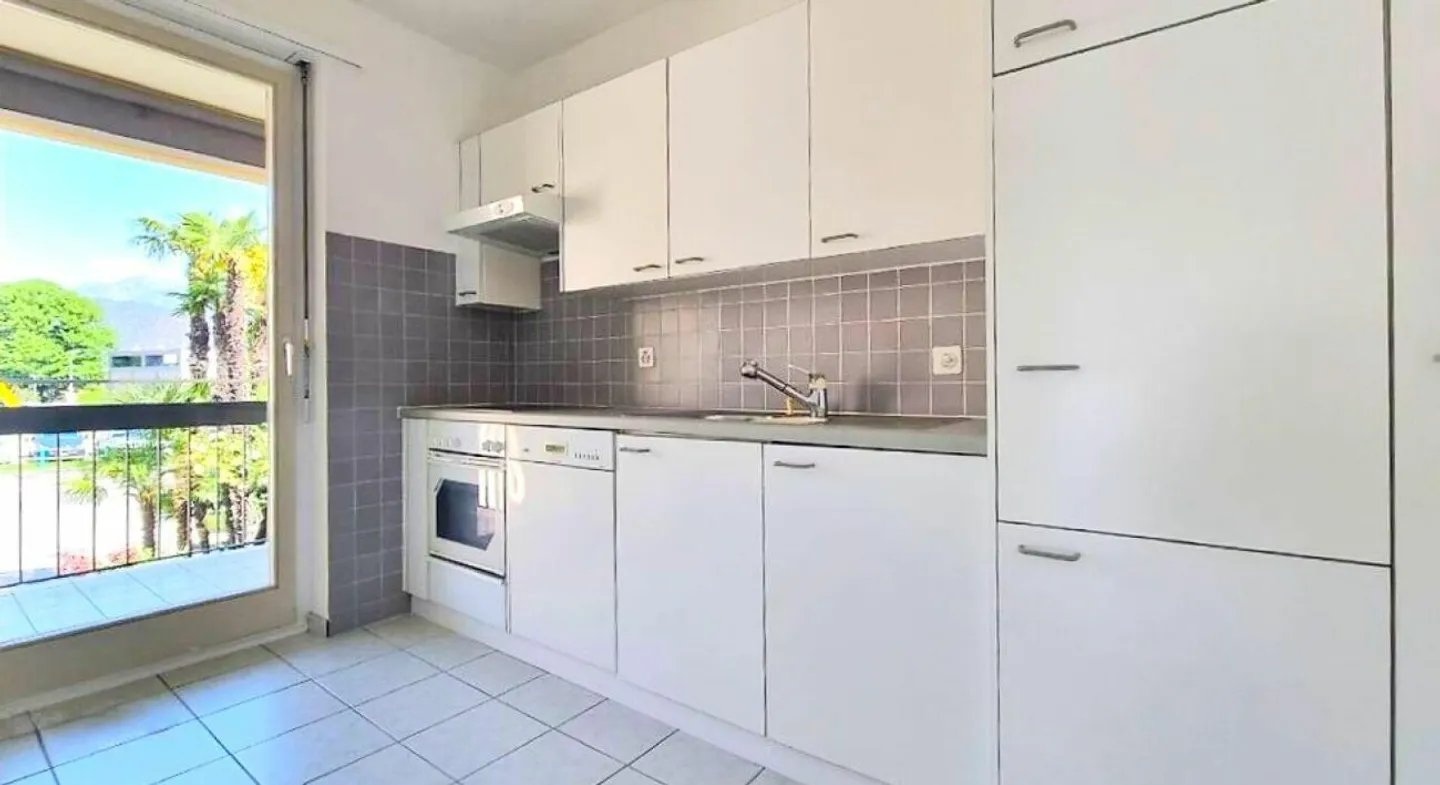 Appartamento 3.5 locali rinnovato a Losone - Foto 4 di 7