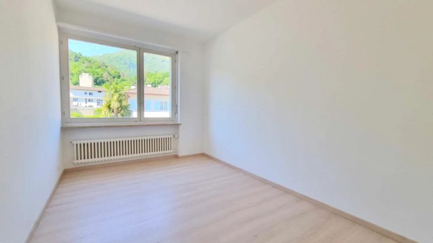 Appartamento 3.5 locali rinnovato a Losone - Foto 6 di 7