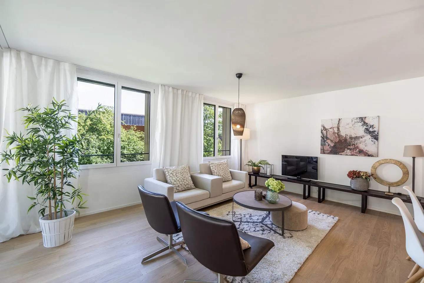 Wellness Oasis in a Quiet Residential Area - Photo 5 of 13