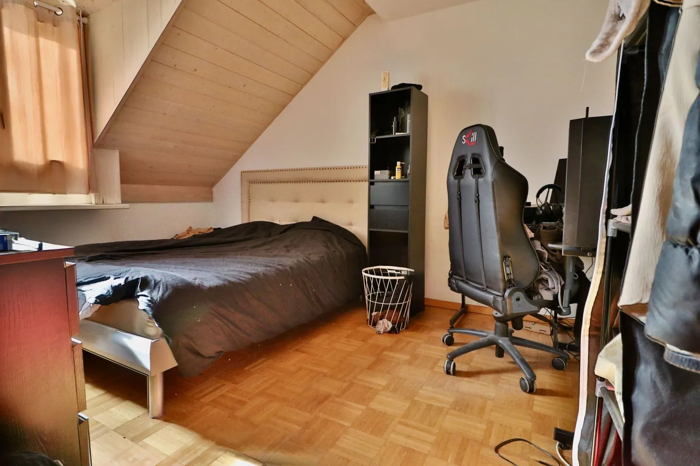 4.5 BRIGHT ROOMS IN A BUCOLIC SETTING - SMALL CONDOMINIUM OF 6 UNITS - Photo 7 of 12