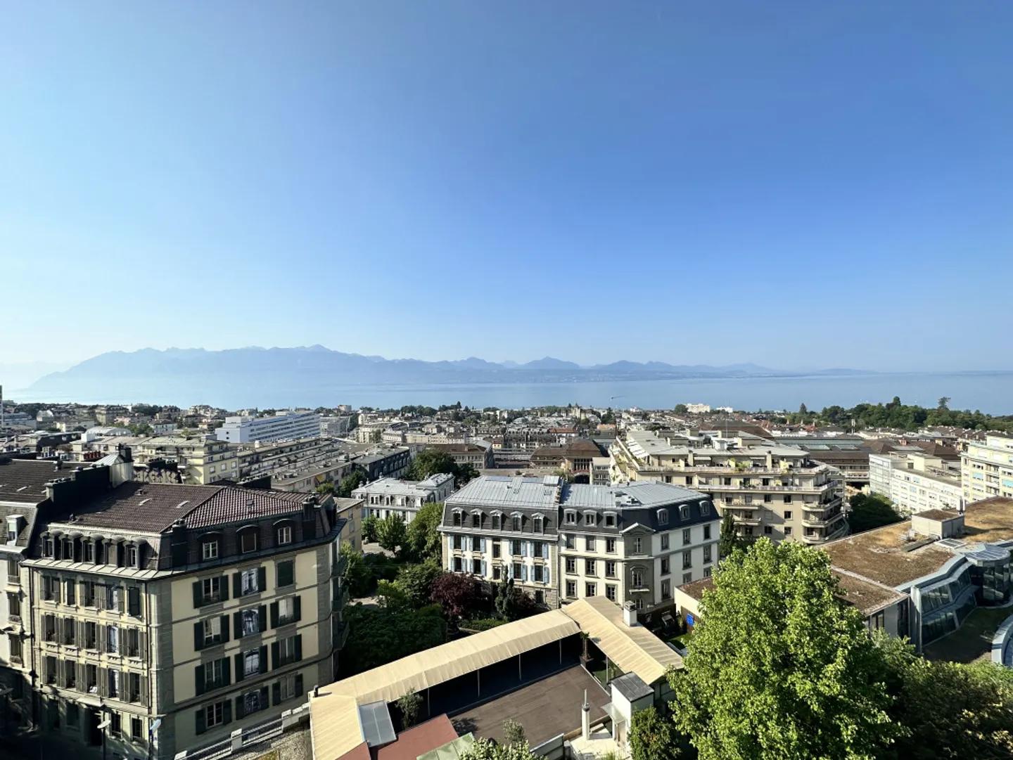 Uffici di 180m2 al 5° piano - Rue du Petit-Chêne 18, 1003 Losanna - Foto 1 di 11