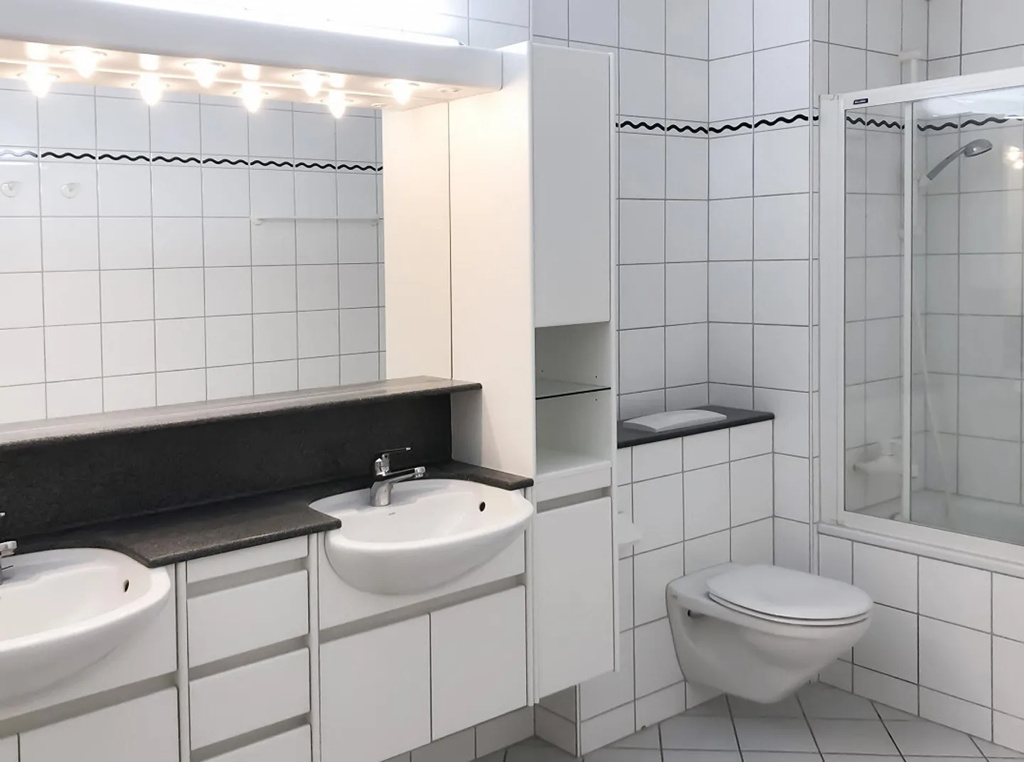 Nella procedura d'asta - Elegante casa bifamiliare a Gellert - Foto 10 di 16