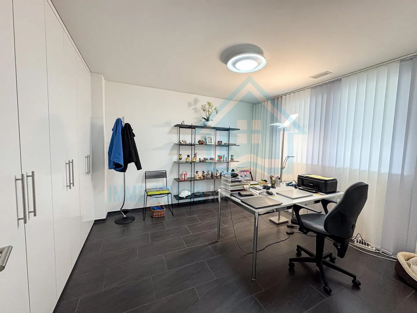 Exclusive terrace apartment with spectacular Alpine panorama - Photo 6 of 14