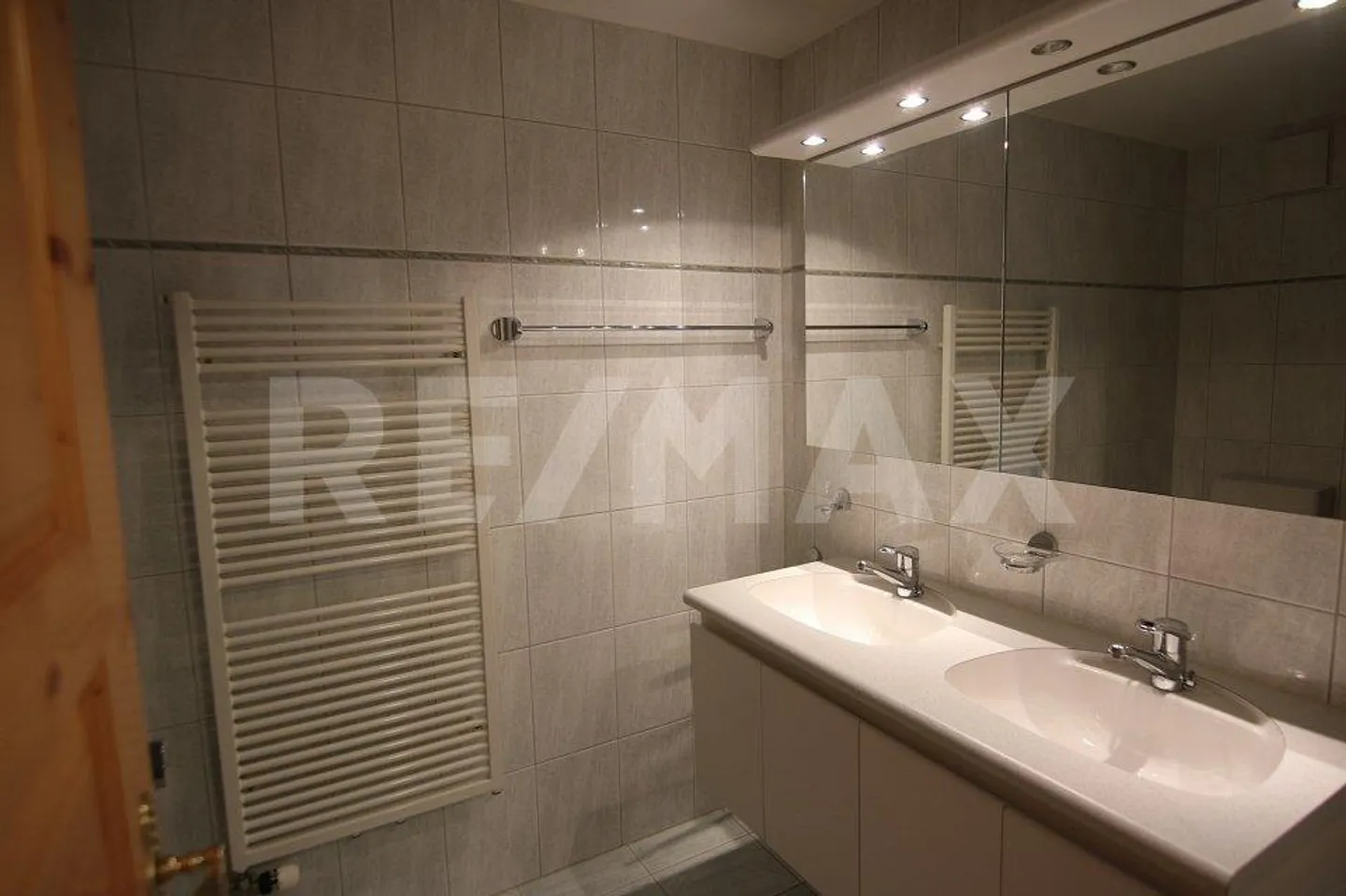 Appartement en penthouse de 5 ½ pièces à Trimmis - Photo 5 sur 6