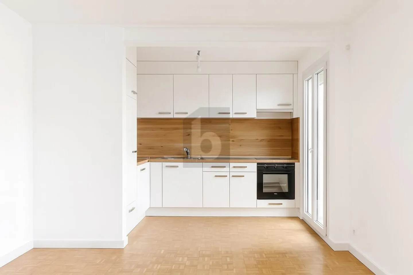 ENTIRELY RENOVATED IN FRIBOURG - Photo 2 of 6