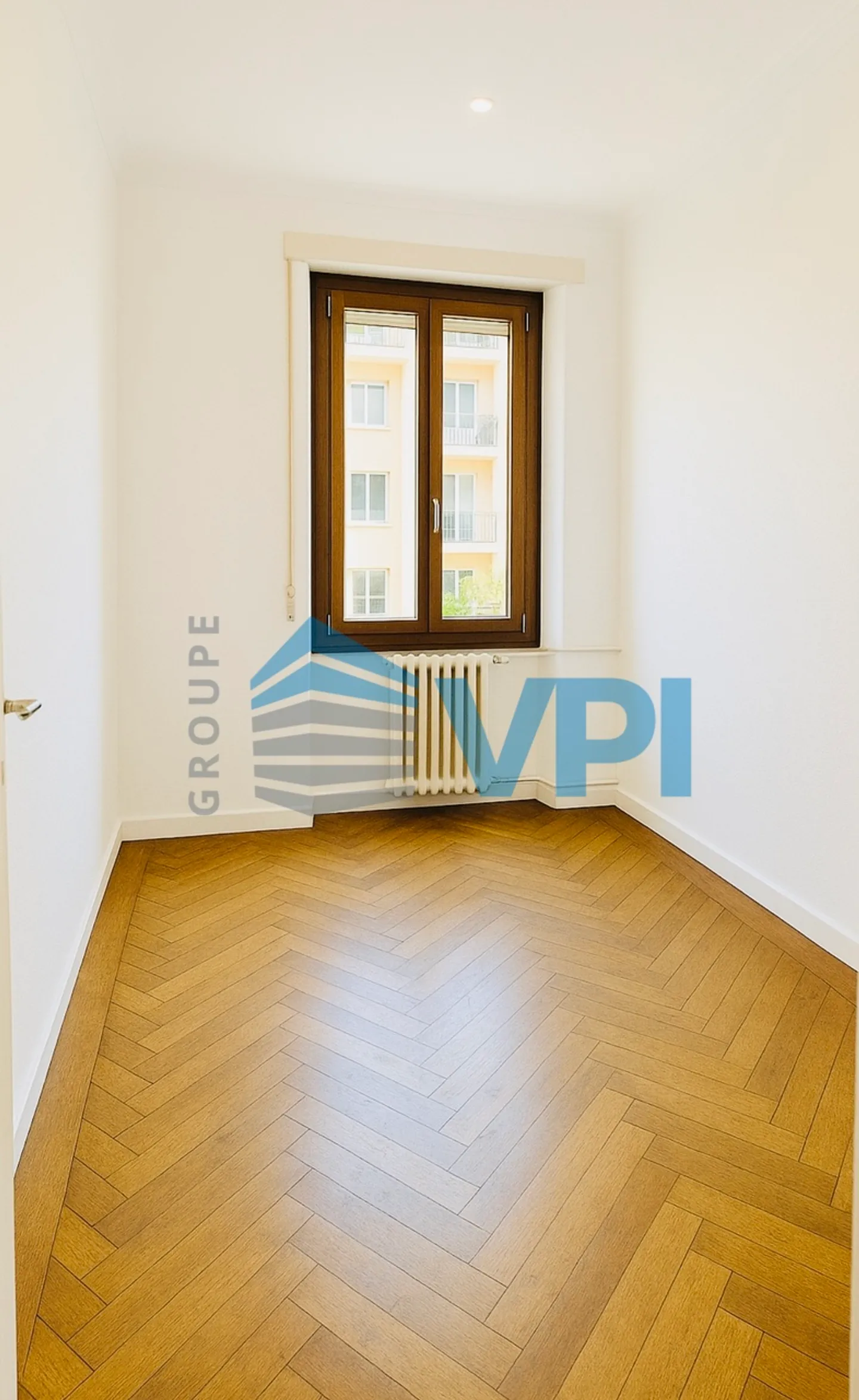 Charmant appartement traversant 3.5 pièces avec balcon - Photo 7 sur 9
